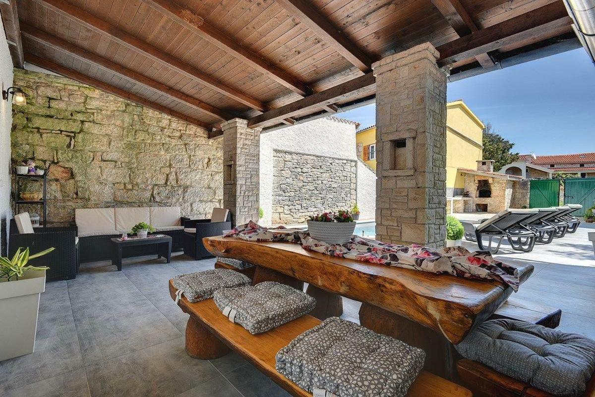 Villa Micol Gajana Exterior photo